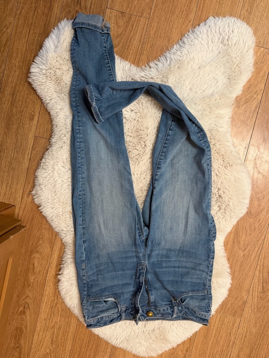 American Eagle Outfitters Light Blue Skinny Jeans - Picture 2 of 4